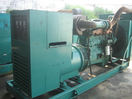 增城租赁发电机- 发电机碳刷磨损的原因是什么