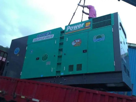 增城柴油发电机组转速不稳定时，如何对发动机进行维护？