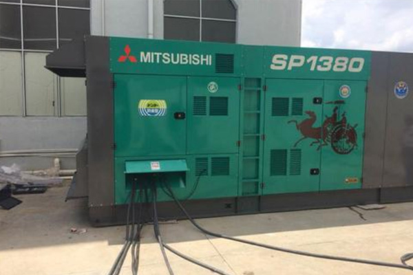 增城为什么有些柴油发电机组的输出电压可以调节？