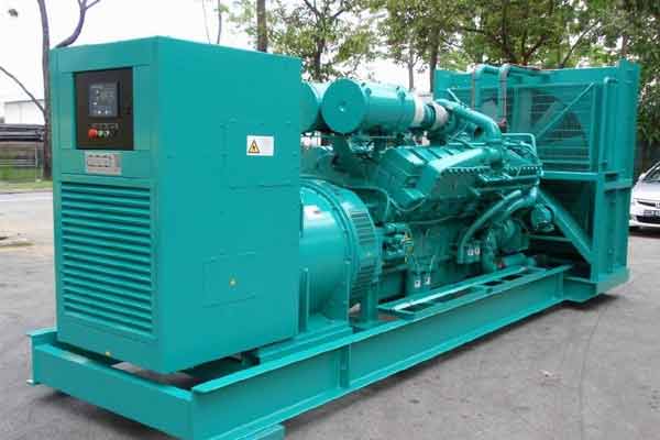 增城柴油发电机组电压不稳定怎样维修？